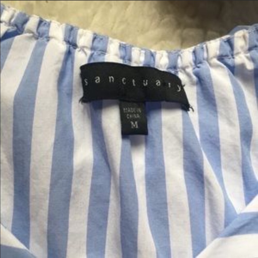 Off shoulder Striped Ruffle top medium - Picture 3 of 7
